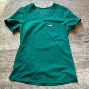 Figs Hunter Green Catarina top